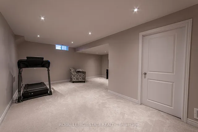 Additional image 36 of 28 Kingsborough Dr