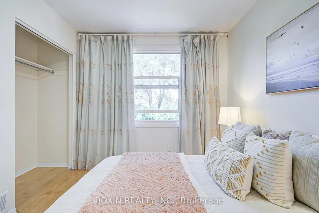 Additional image 11 of 93 McNicoll Ave