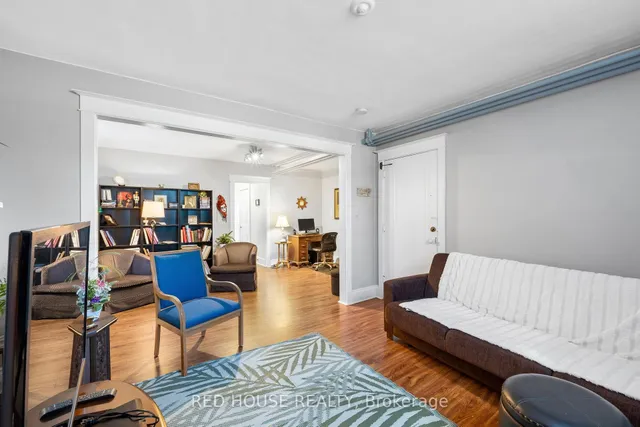 Additional image 36 of 55 Balsam Ave