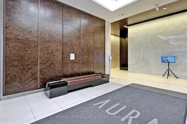 Additional image 7 of 386 Yonge St Unit 4801