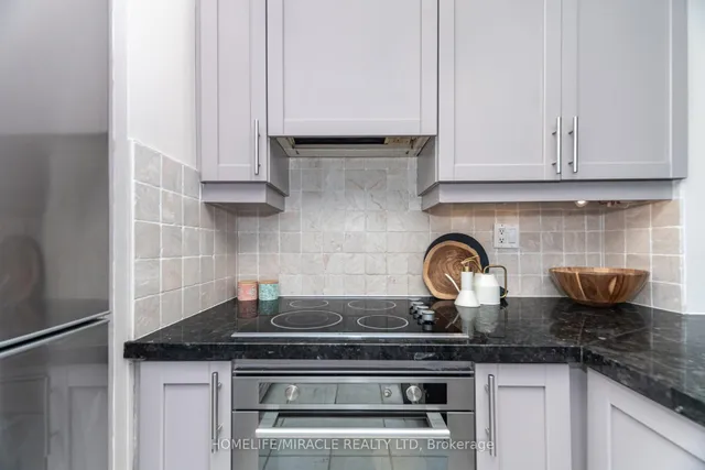 Additional image 22 of 50 eglinton Ave Unit 1701