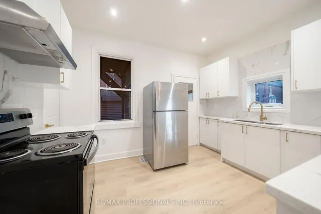 Additional image 9 of 129 Balsam Ave