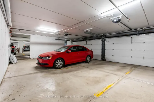 Additional image 46 of 95 WILSON St Unit 314