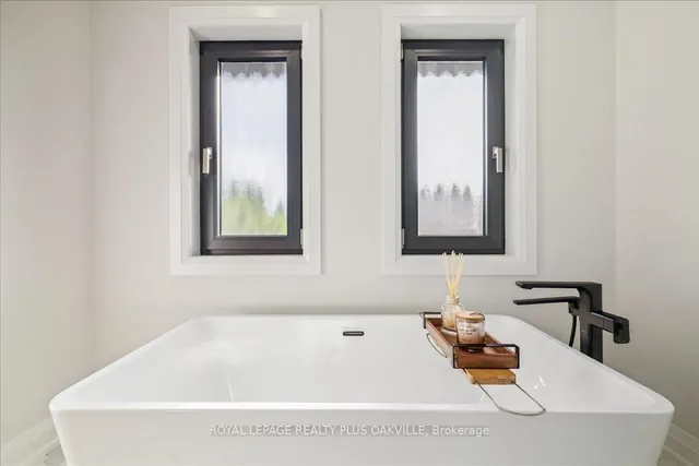 Additional image 30 of 3571 Swirlingleaves Cres