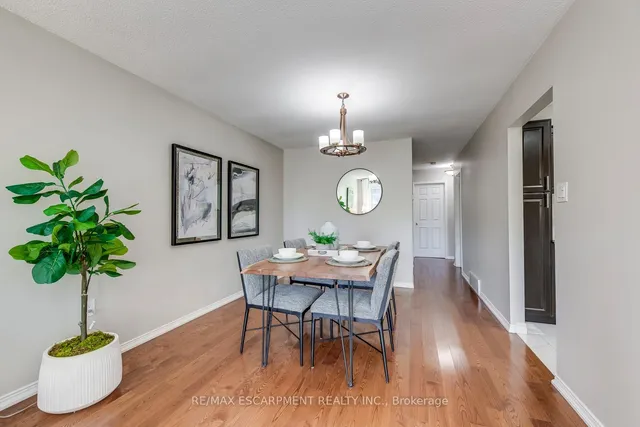 Additional image 15 of 2309 Malcolm Cres