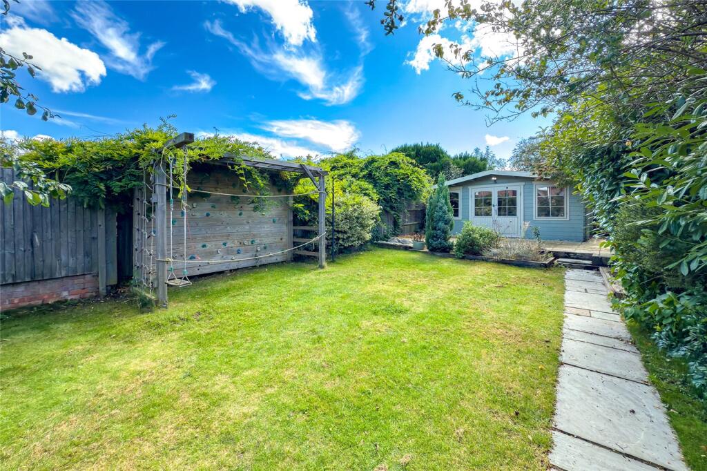 Additional image 25 of Slimmons Drive, St. Albans, Hertfordshire, AL4