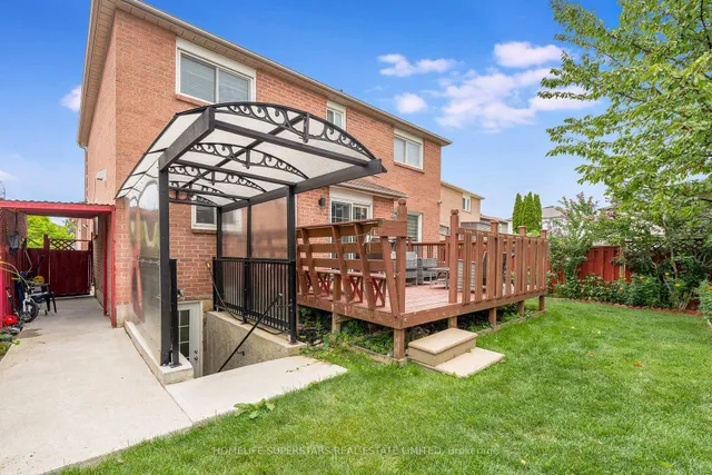 Additional image 33 of 26 Songsparrow Dr