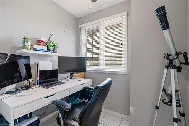 Additional image 25 of 3 Nature Crt