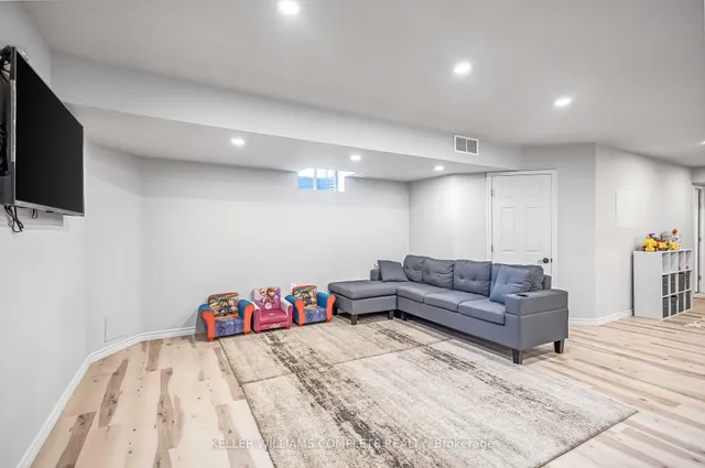 Additional image 33 of 92 SHADY OAKS Tr