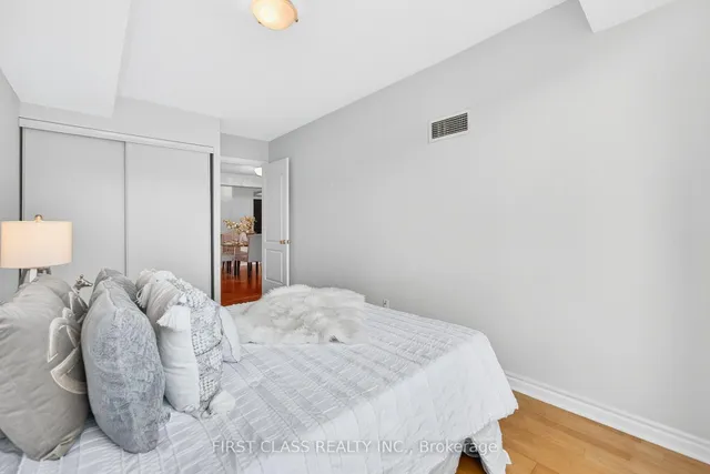 Additional image 32 of 18 William Carson Cres Unit 711