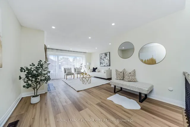 Additional image 21 of 4 Natalie Crt