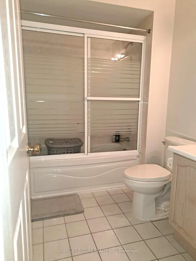 Additional image 7 of 71 Carrera Blvd