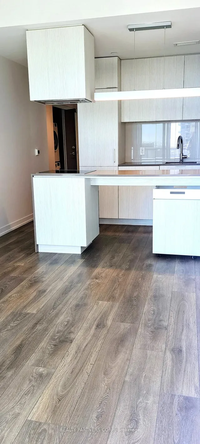 Additional image 5 of 15 Lower Jarvis St Unit 1801