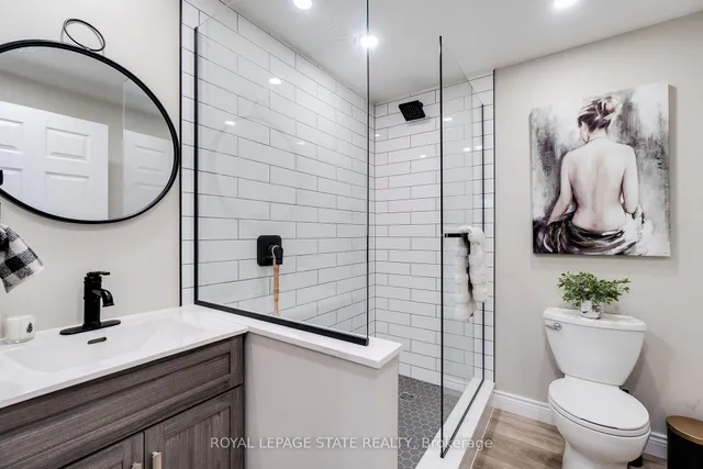 Additional image 36 of 274 Springvalley Cres