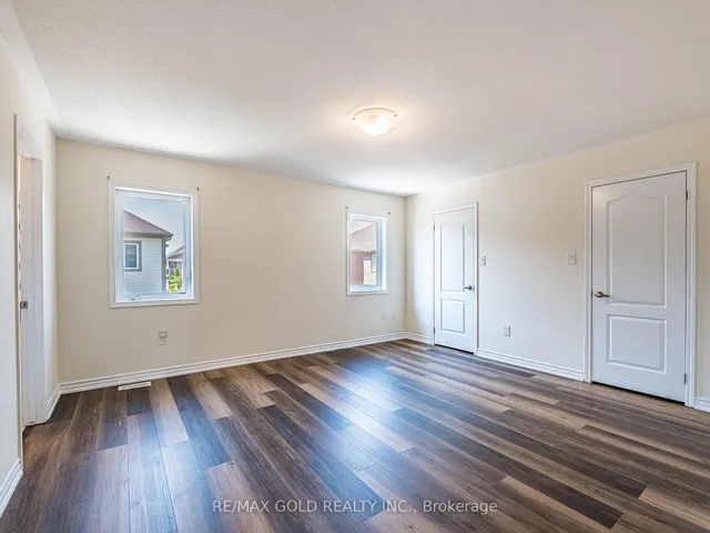 Additional image 22 of 6 Feeder St