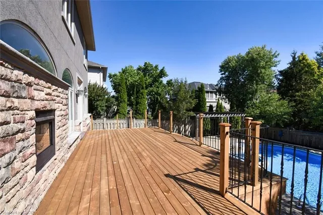 Additional image 30 of 43 Lowinger Ave