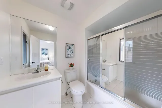 Additional image 31 of 12 Larkfield Dr