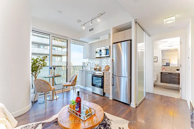 Additional image 5 of 42 Charles St Unit 3001