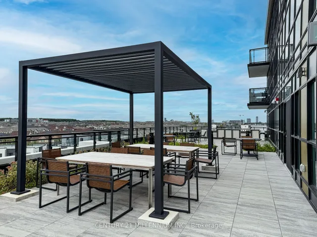 Additional image 27 of 405 Dundas St Unit 810