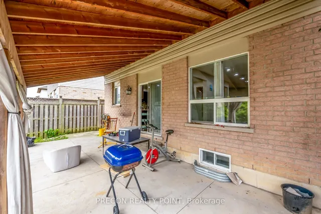 Additional image 42 of 24 Midanbury Way