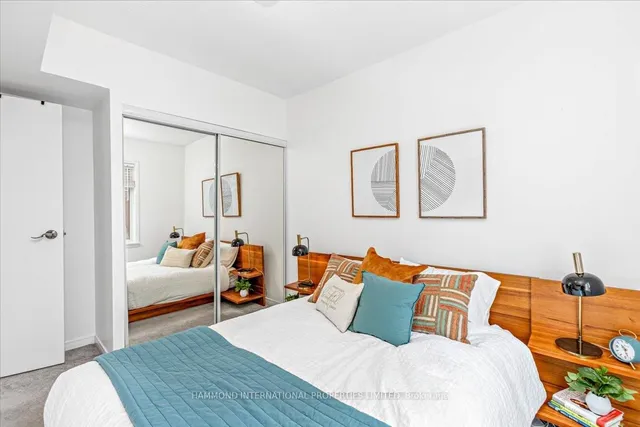 Additional image 15 of 46 Western Battery Rd Unit 838