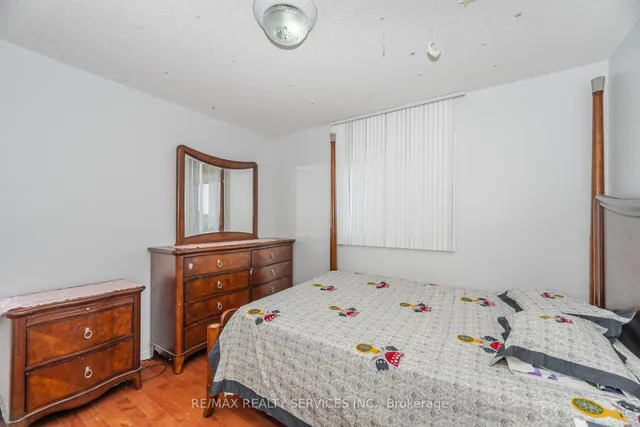 Additional image 30 of 59 Hullen Cres