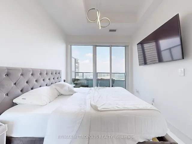 Additional image 20 of 20 Shore Breeze Dr Unit 4504