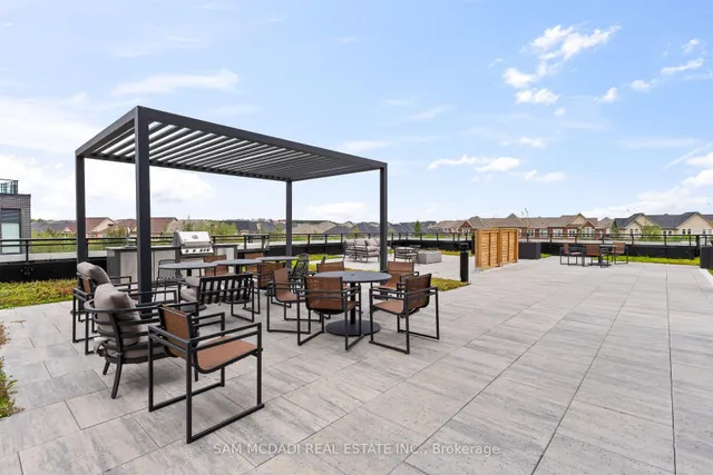 Additional image 27 of 395 Dundas St Unit 819