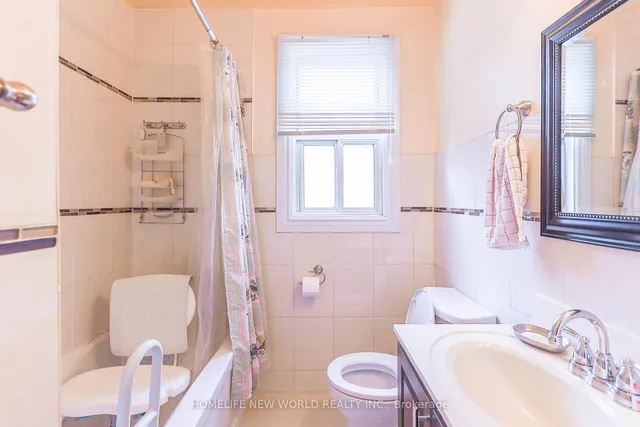 Additional image 38 of 34 Greylawn Cres