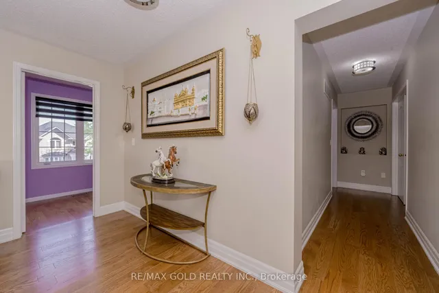 Additional image 18 of 28 Crocker Dr