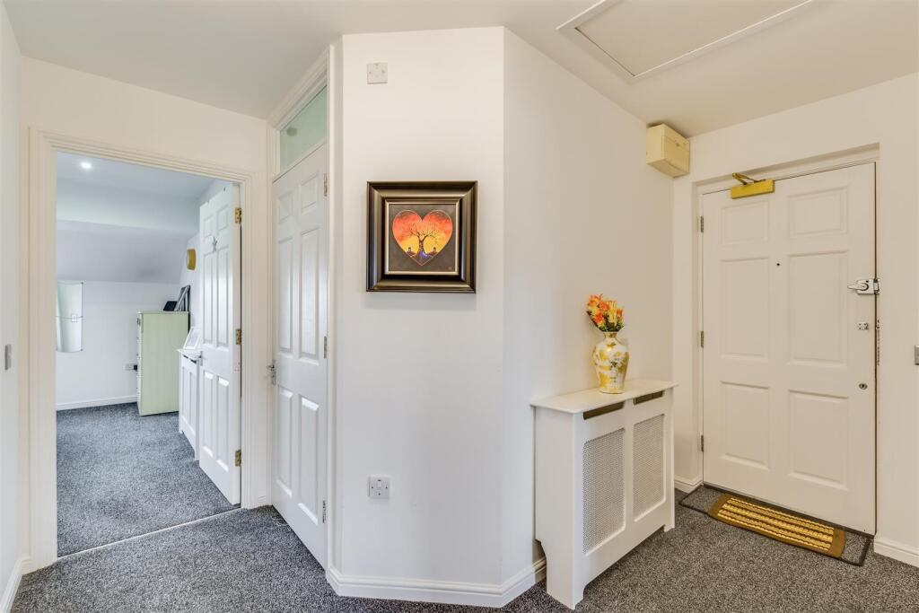 Additional image 23 of Beaumont House, Cole Green Lane, Welwyn Garden