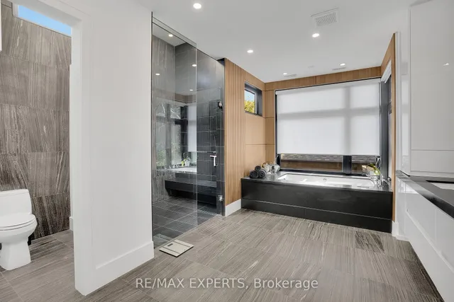 Additional image 18 of 7 Woodvalley Dr