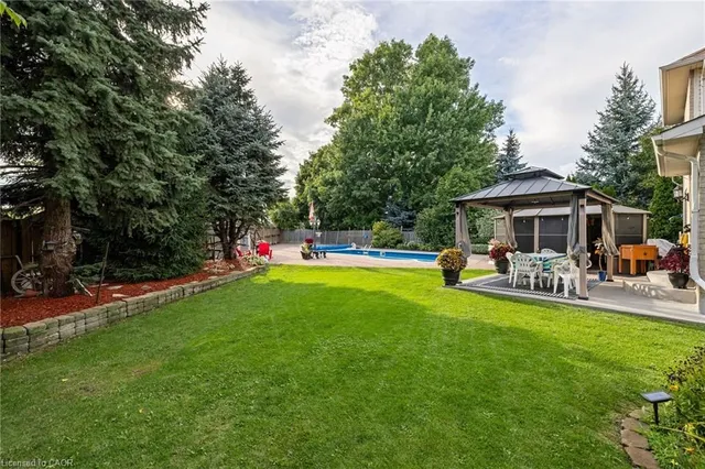 Additional image 9 of 3 Nature Crt