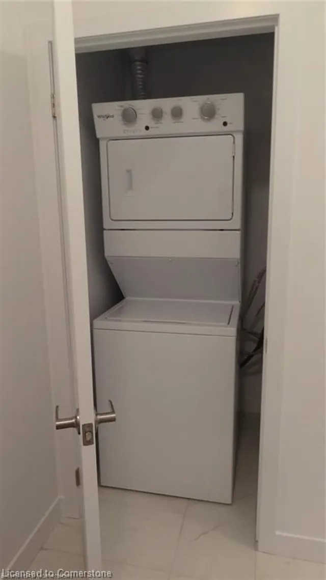 Additional image 15 of 450 Dundas St Unit 1005