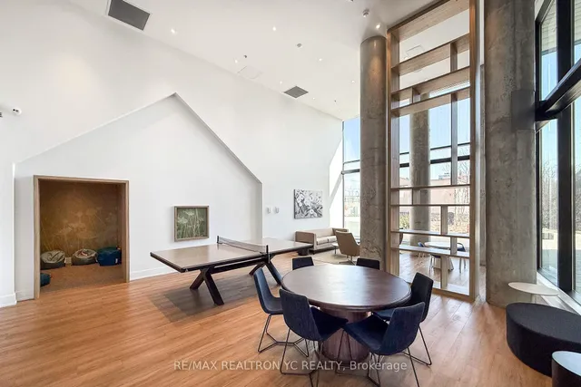 Additional image 34 of 3100 Keele St Unit 803