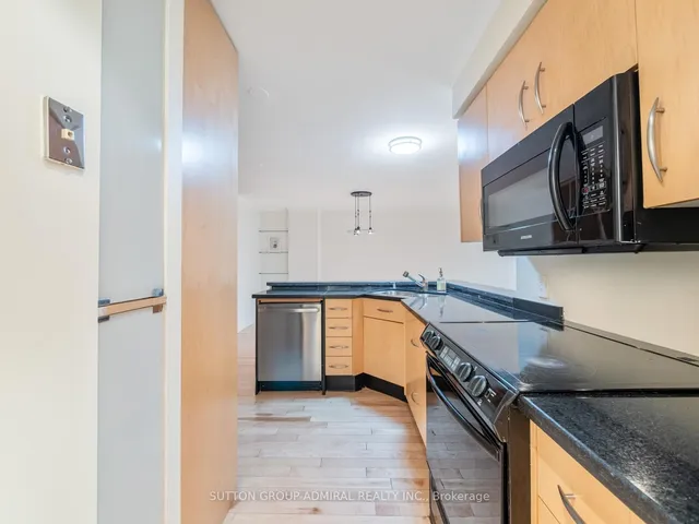 Additional image 7 of 212 St. George St Unit 106