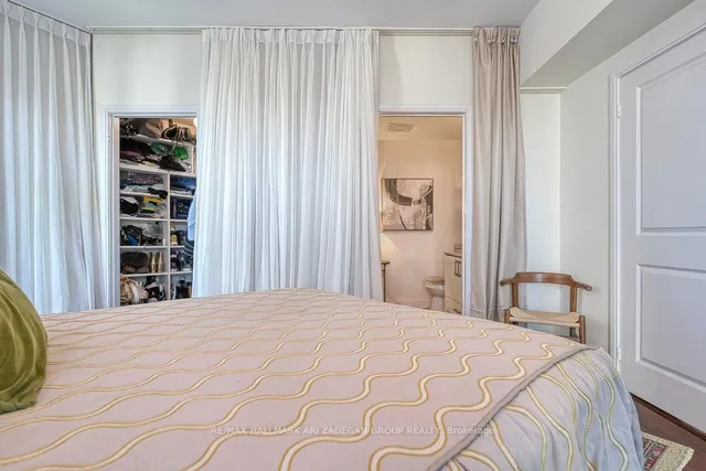 Additional image 26 of 60 Absolute Ave Unit 1507