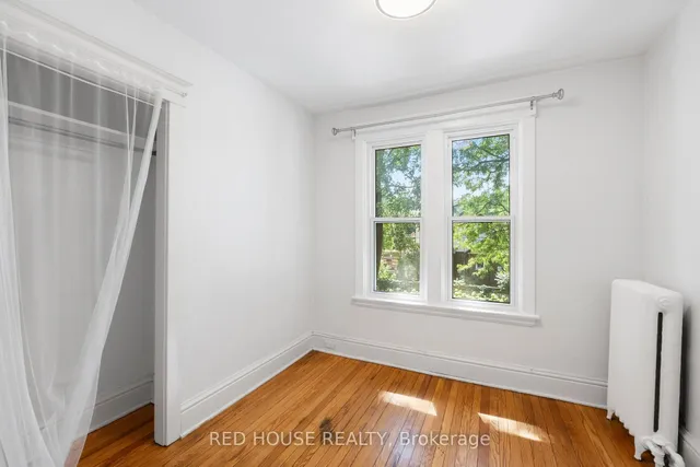 Additional image 21 of 55 Balsam Ave