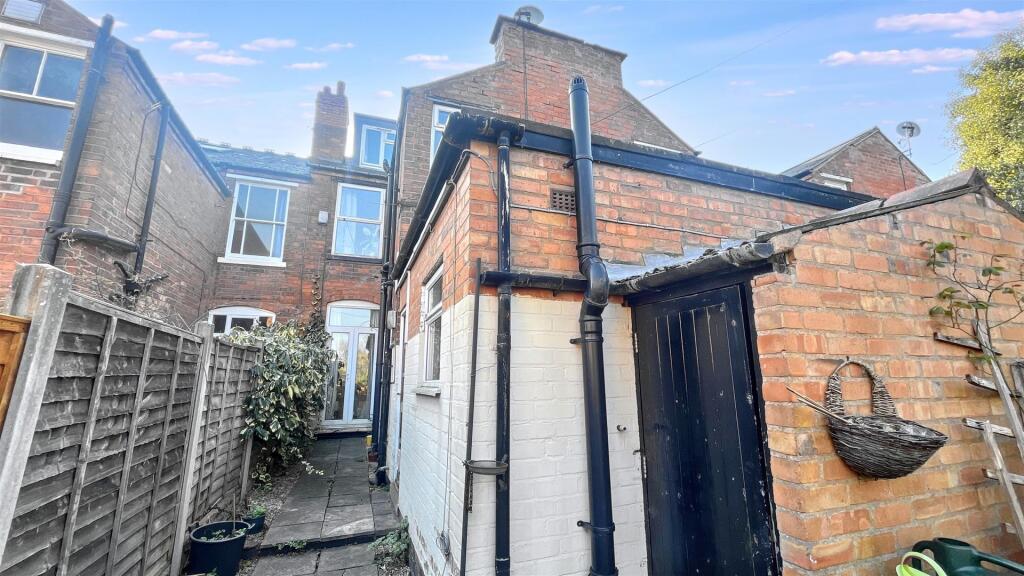 Additional image 19 of Leighton Road, Moseley - THREE BEDROOM HOME WITH NO CHAIN!!