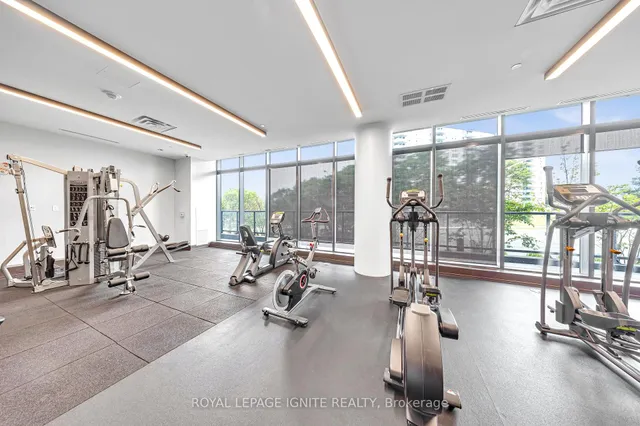 Additional image 10 of 1461 Lawrence Ave Unit 304