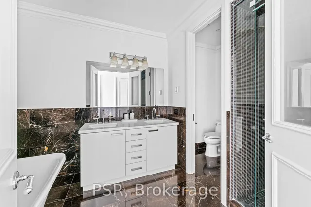 Additional image 16 of 311 Bay St Unit 4804