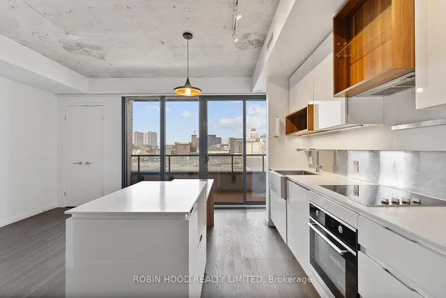 Additional image 12 of 383 Sorauren Ave Unit 511