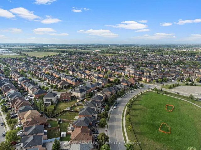 Additional image 43 of 18 Regis Circ