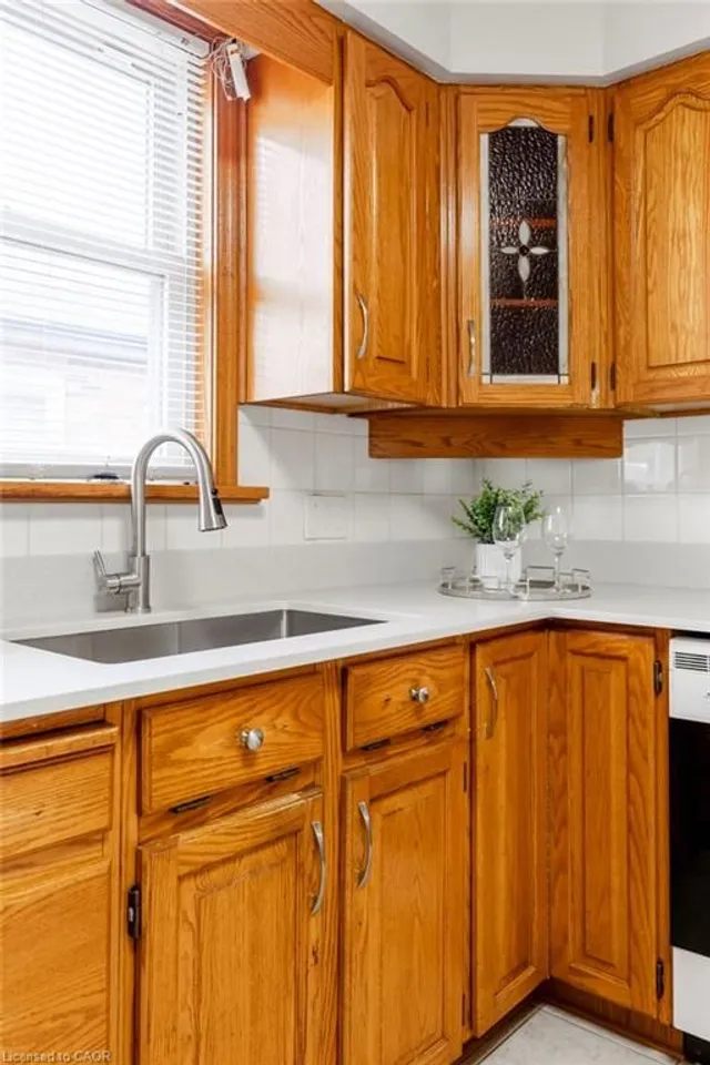 Additional image 13 of 169 East 32nd St