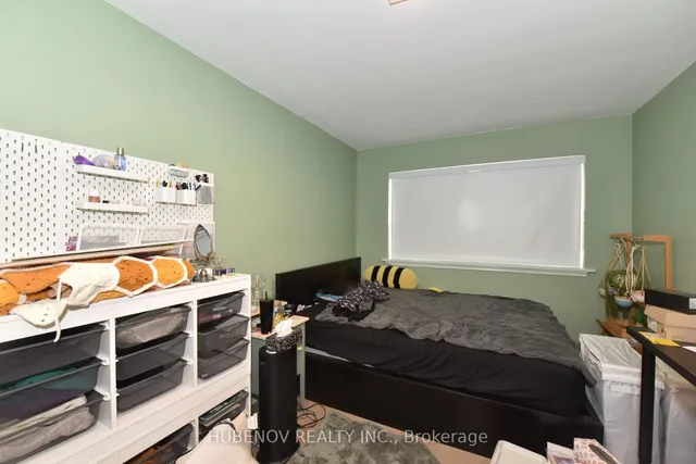 Additional image 28 of 1051 Victoria Pk Ave