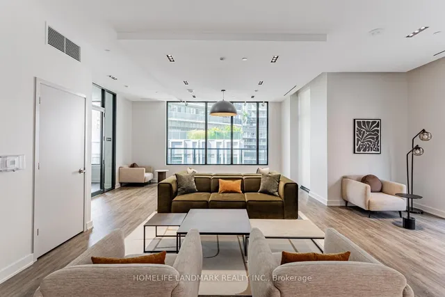 Additional image 28 of 65 Mutual St Unit 2501