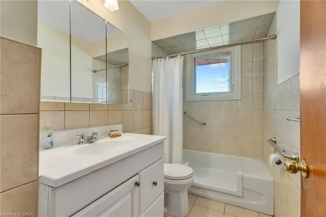 Additional image 18 of 51 Bonaventure Dr