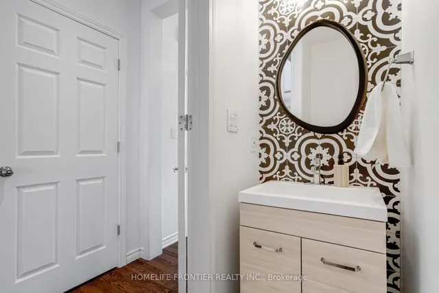 Additional image 19 of 422 Hinton Terr