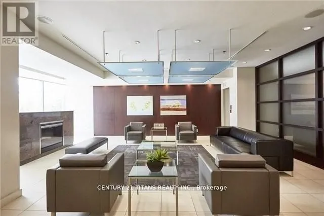 Additional image 21 of 36 Lee Centre Dr Unit 2015