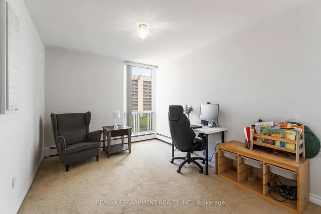 Additional image 18 of 75 Glenburn Crt Unit 1004